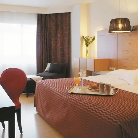 Hotel Hesperia 4*