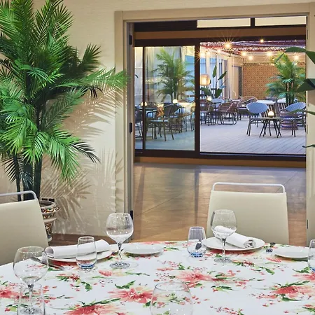 Hesperia Ξενοδοχείο Σεβίλλη