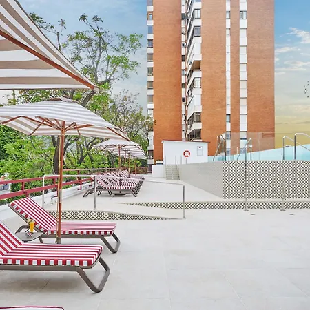 Hesperia Ξενοδοχείο Σεβίλλη